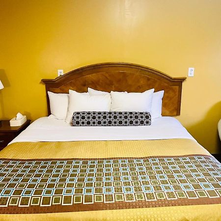 Red Carpet Inn Duncannon New Buffalo エクステリア 写真