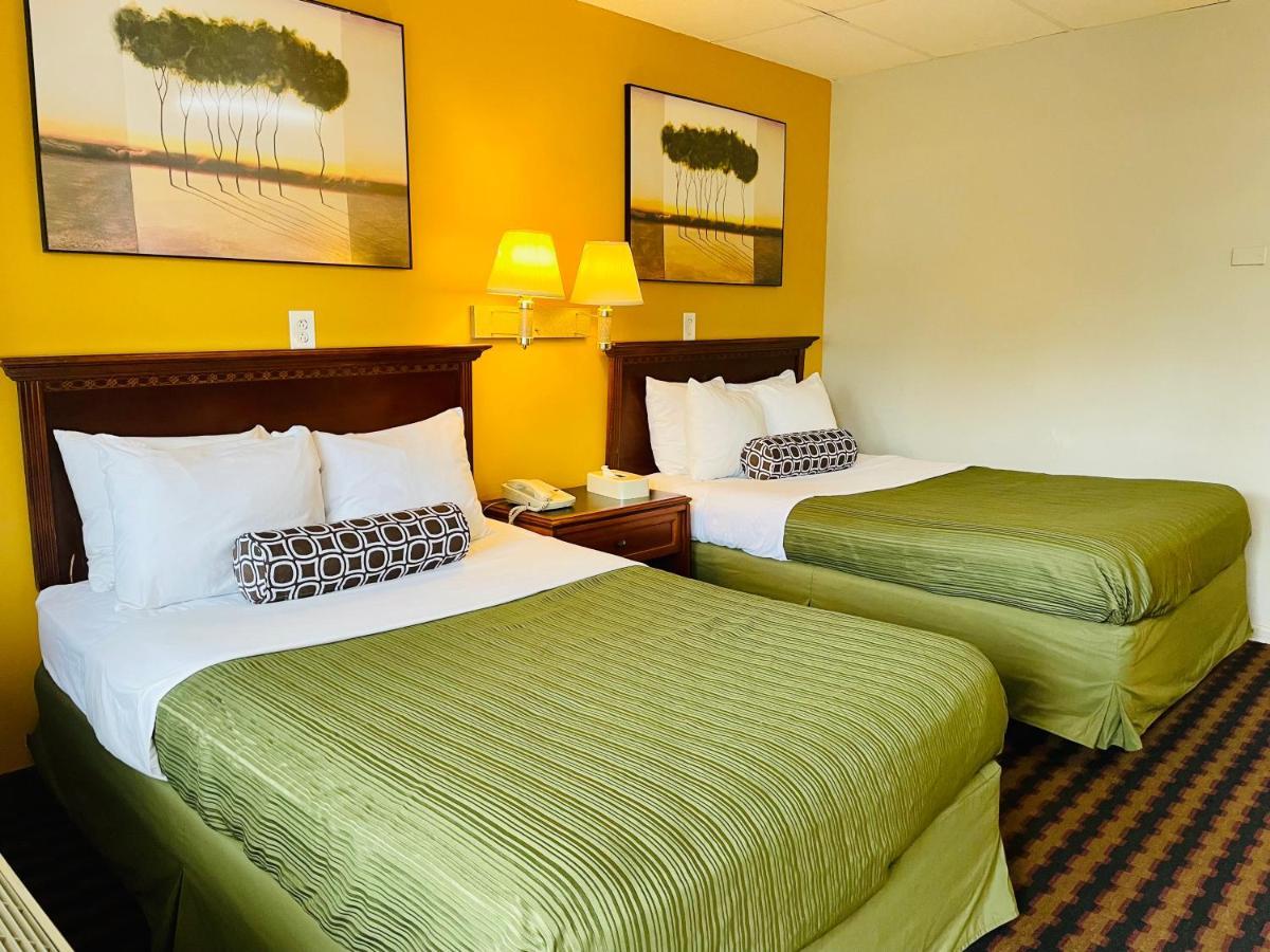 Red Carpet Inn Duncannon New Buffalo エクステリア 写真